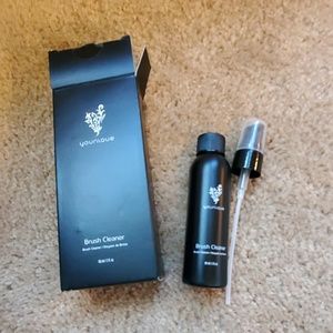 Younique brush cleaner